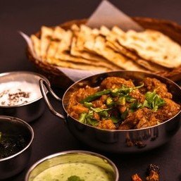 Beef Koyla karahi with 1 Naan + Raita